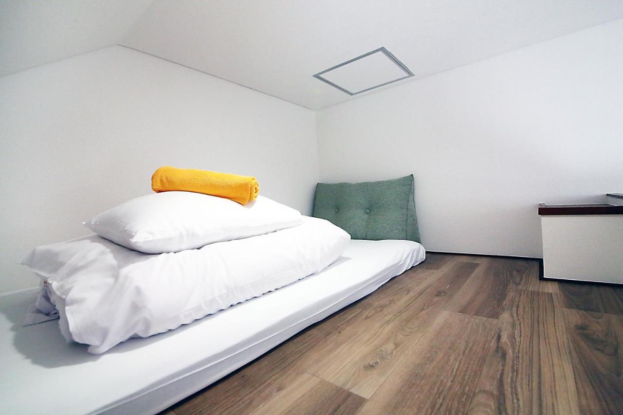 Ferienwohnung Sunrise Präfektur Tokio Exterior foto